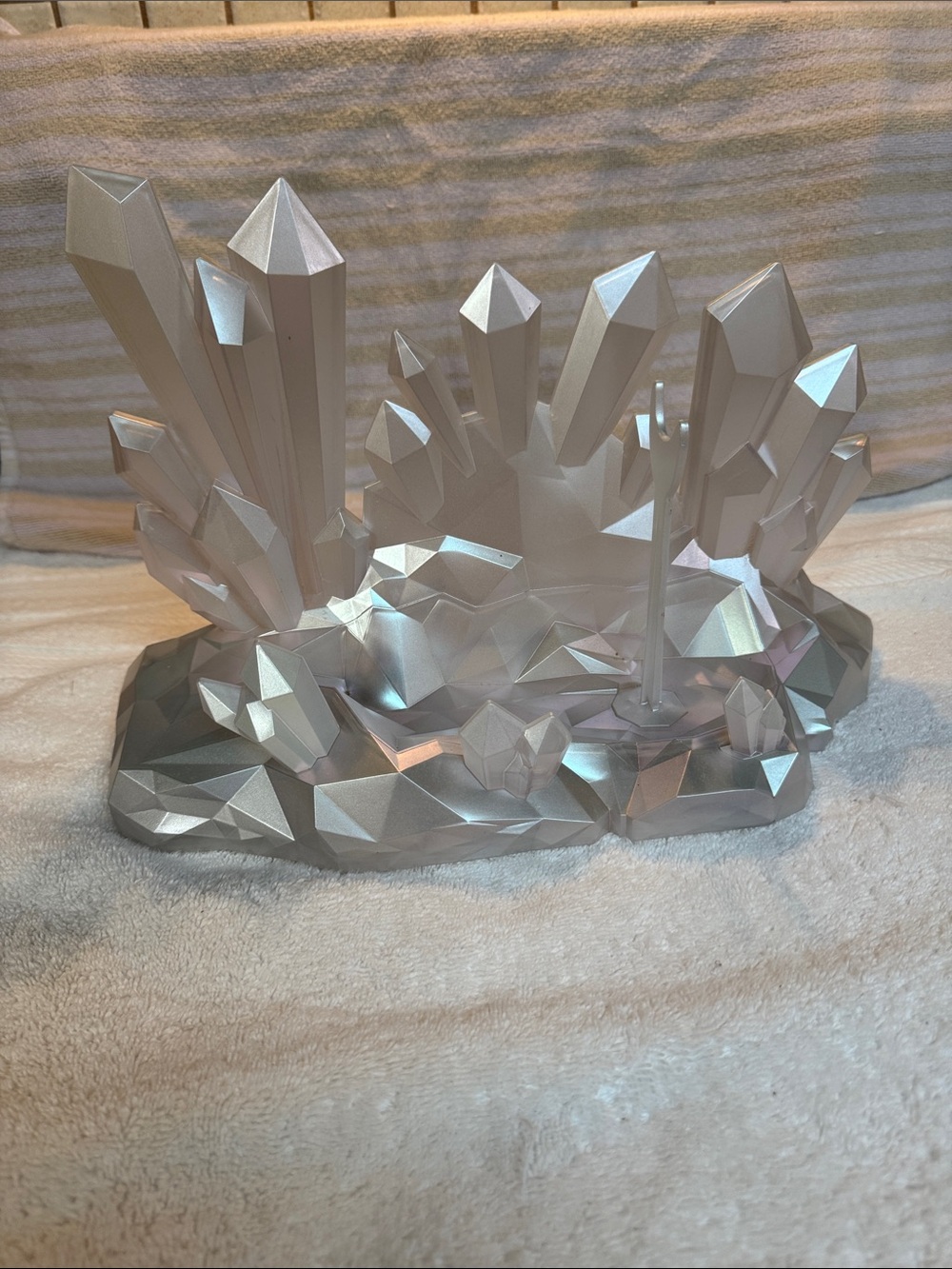 LOL OMG Surprise Winter Crystal 2019 Disco Star Stage